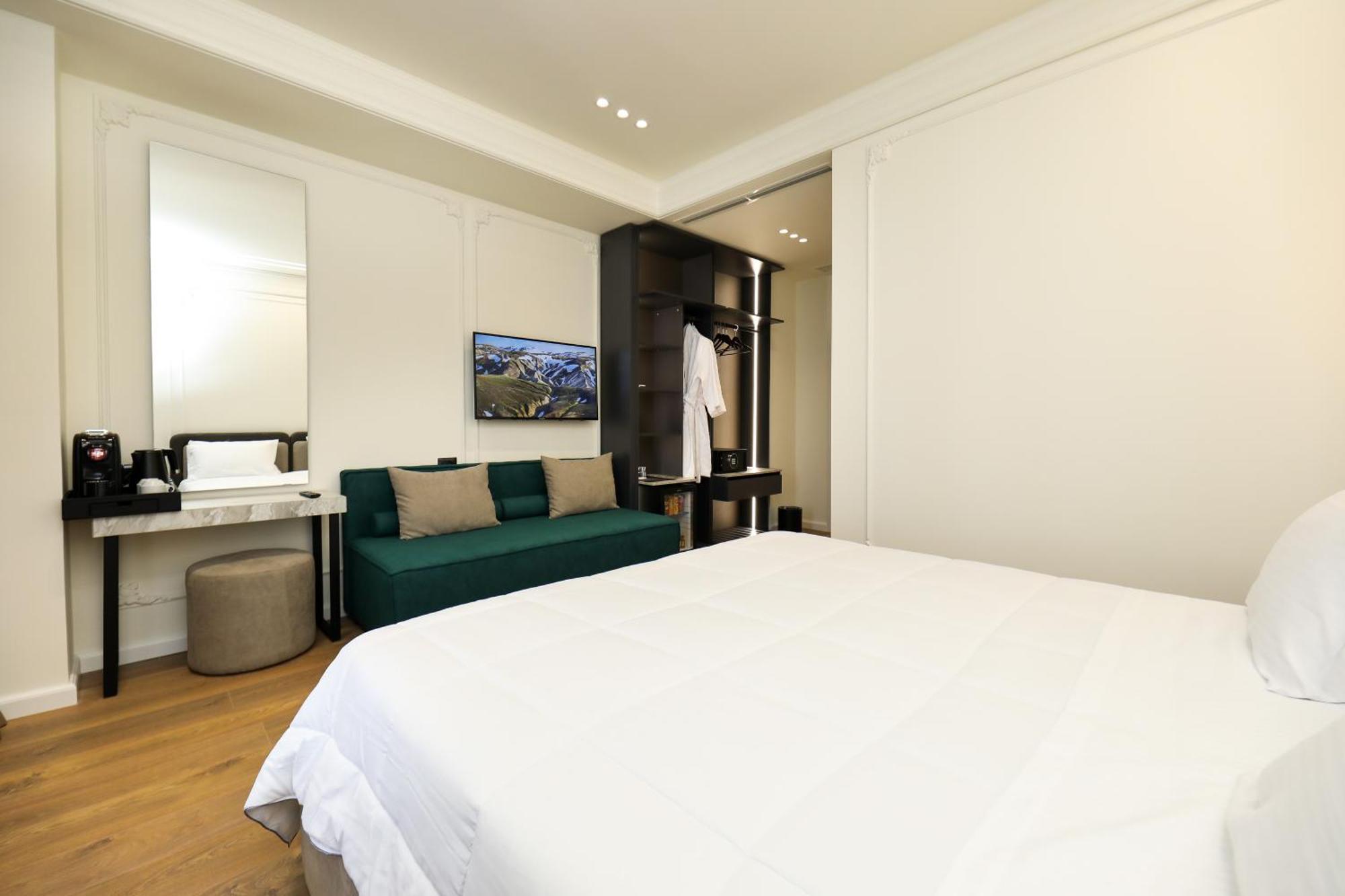 Hotel Adore Vlora Kültér fotó