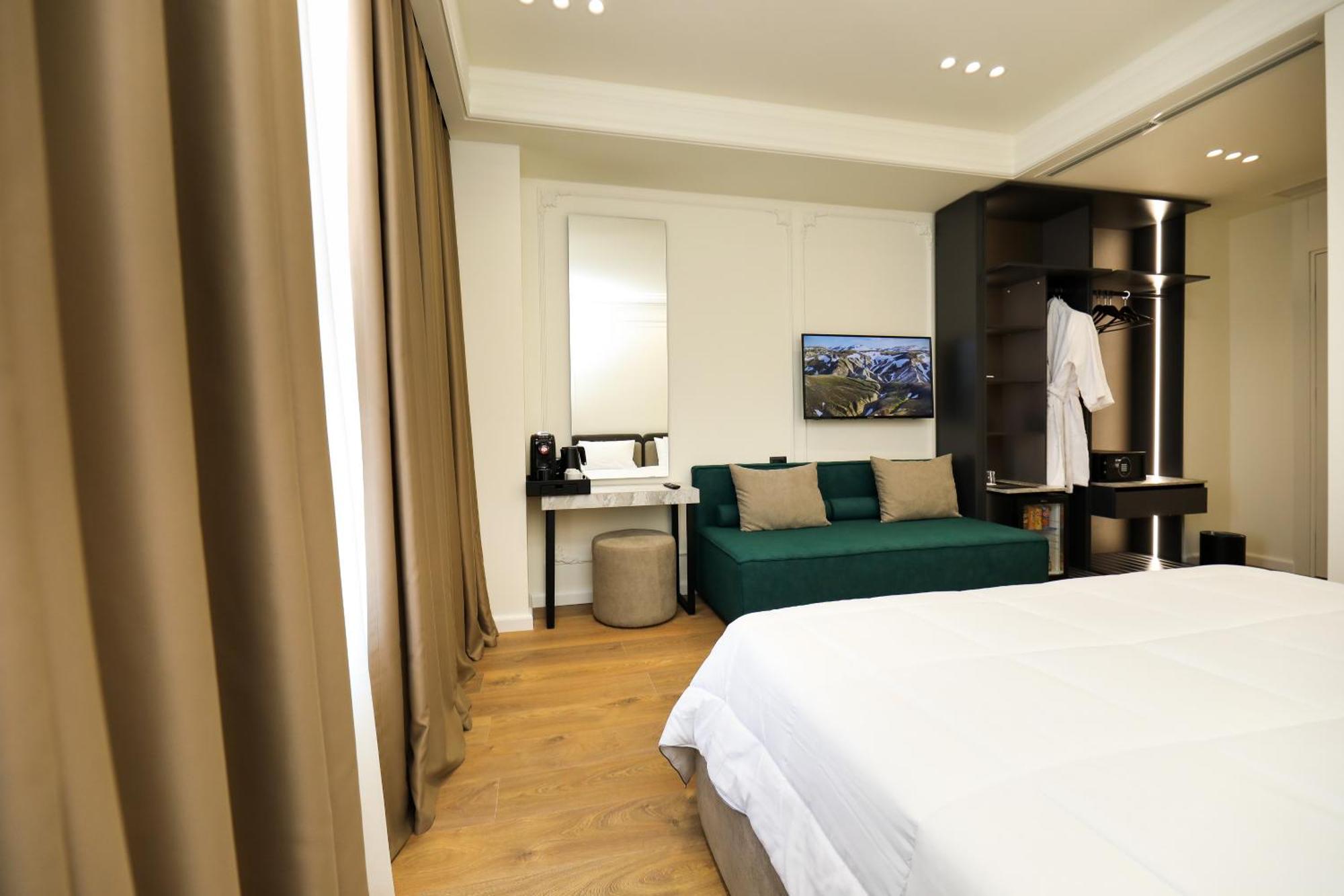 Hotel Adore Vlora Kültér fotó