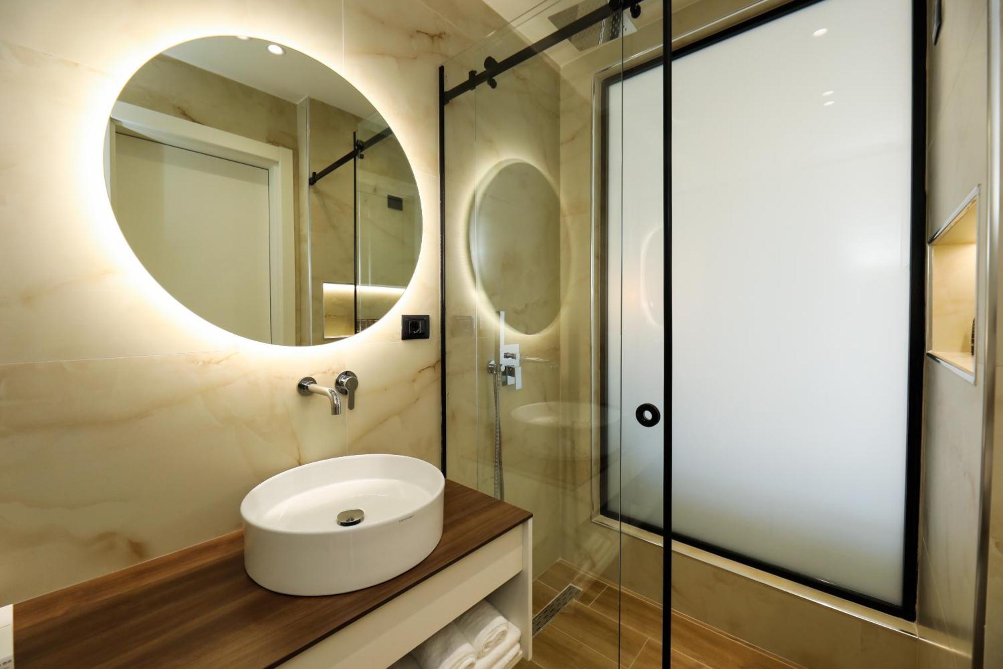 Hotel Adore Vlora Kültér fotó