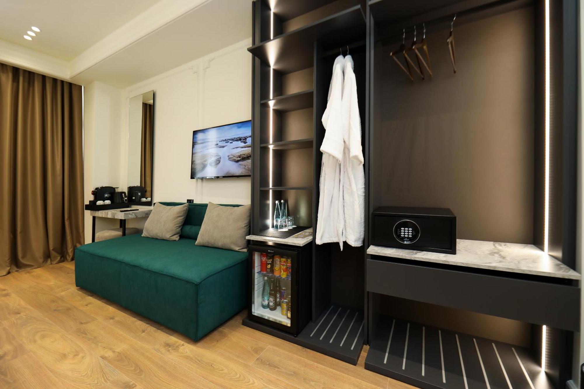 Hotel Adore Vlora Kültér fotó