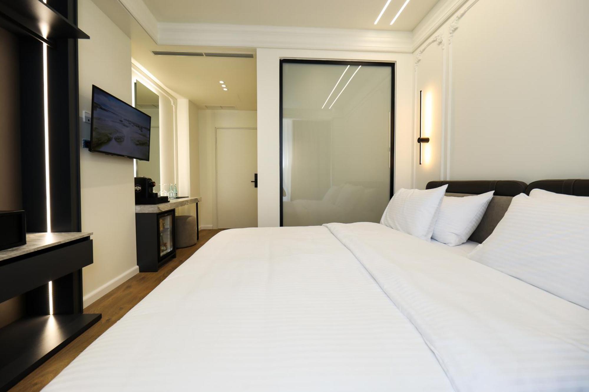 Hotel Adore Vlora Kültér fotó