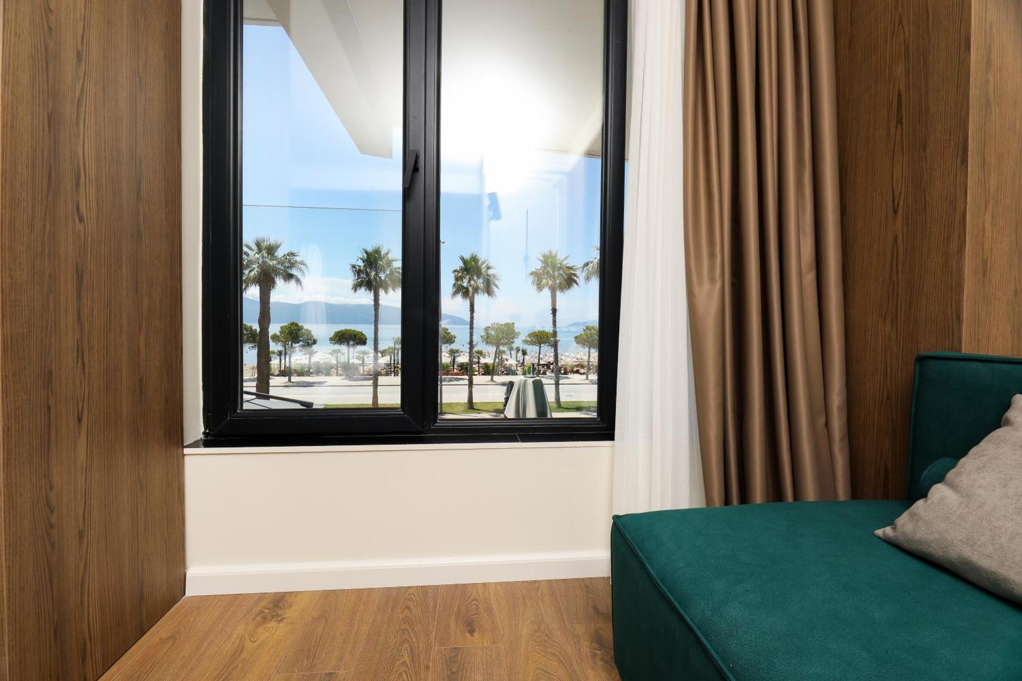 Hotel Adore Vlora Kültér fotó