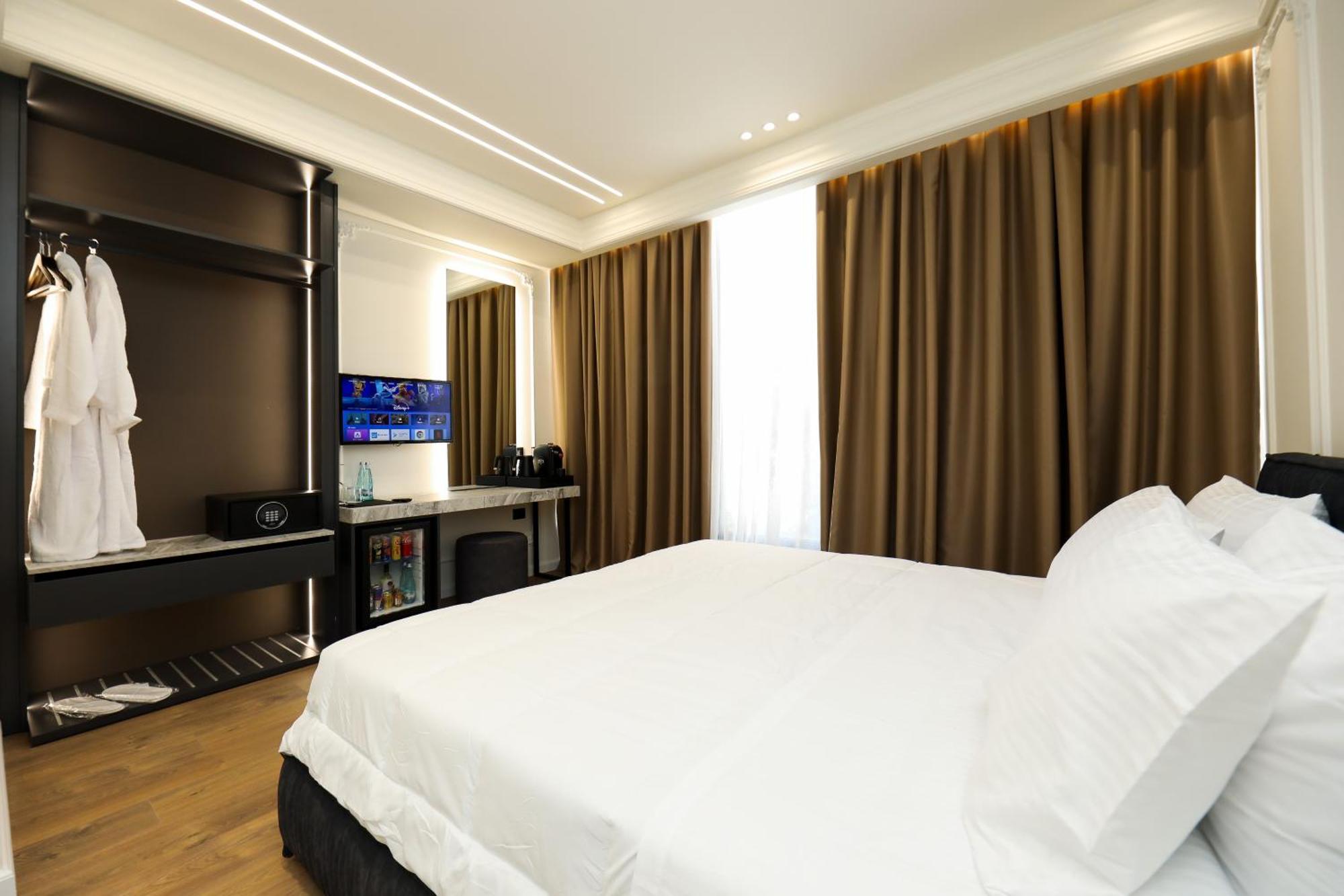 Hotel Adore Vlora Kültér fotó